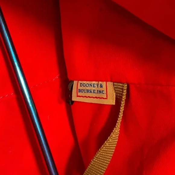 Dooney and Bourke barrel bag - Picture 8 of 8